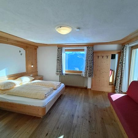 Chalet Frapes Sankt Martin im Turm Buitenkant foto