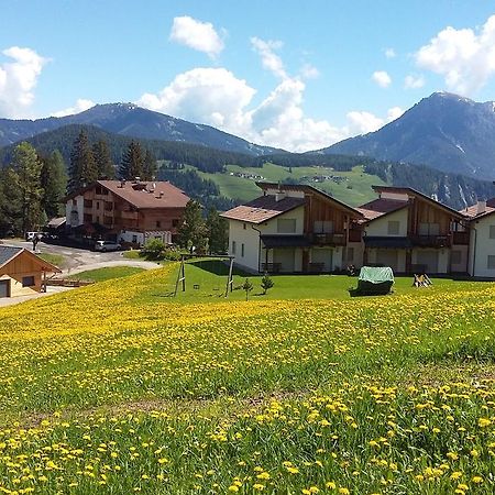 Chalet Frapes Sankt Martin im Turm Buitenkant foto