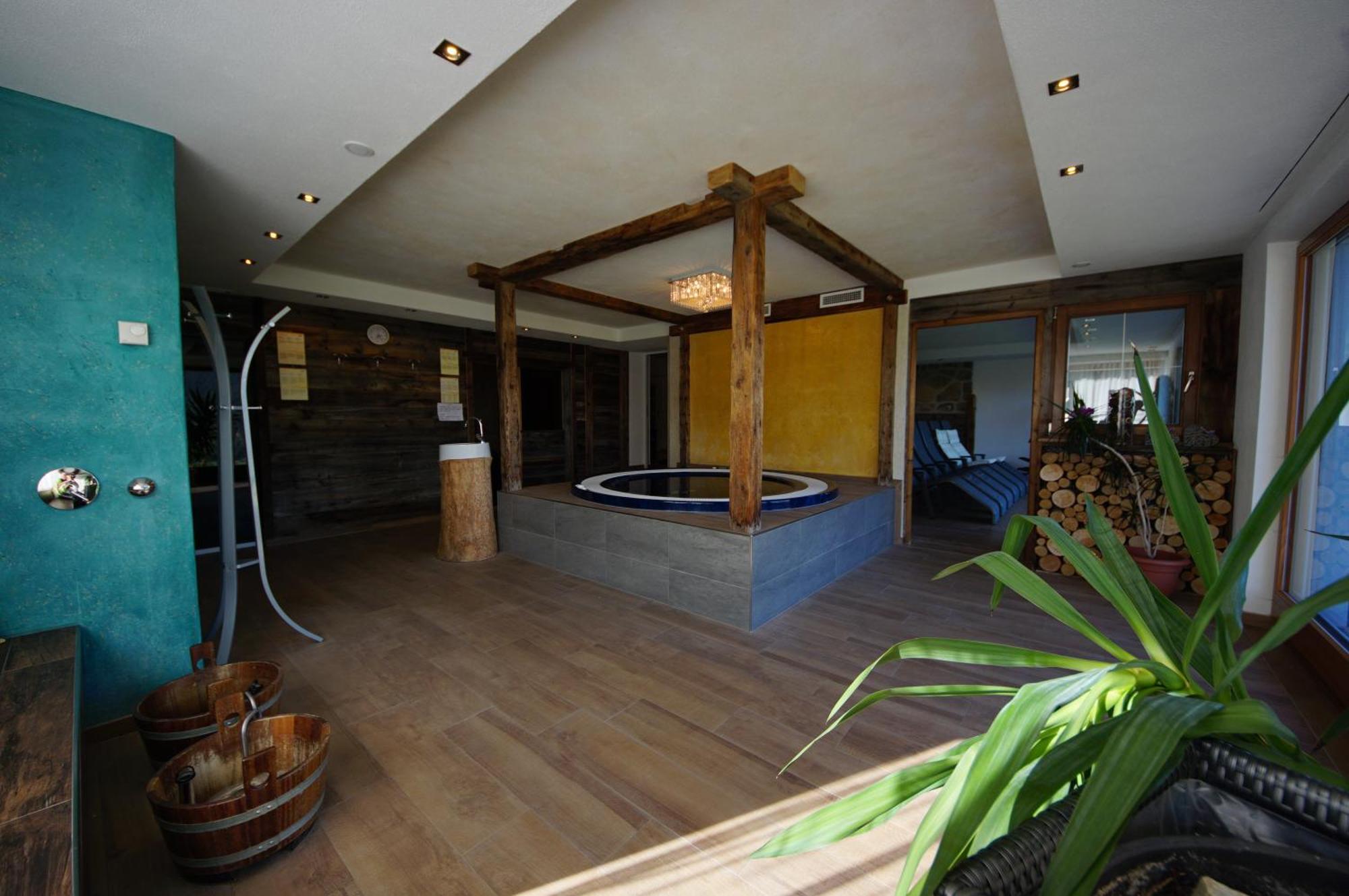 Chalet Frapes Sankt Martin im Turm Buitenkant foto