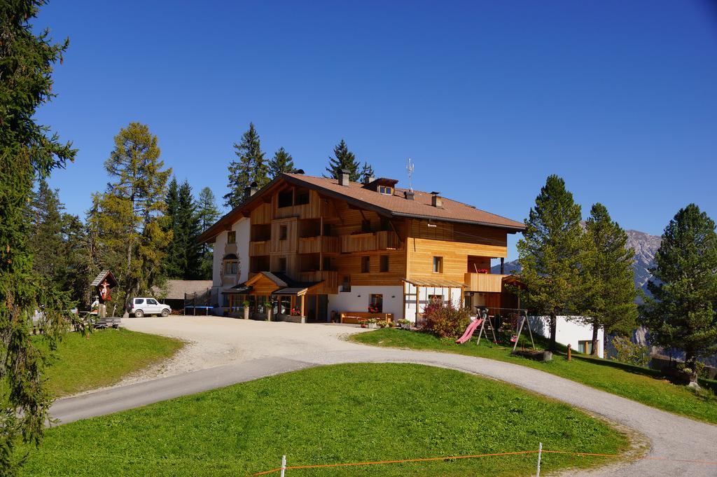 Chalet Frapes Sankt Martin im Turm Buitenkant foto
