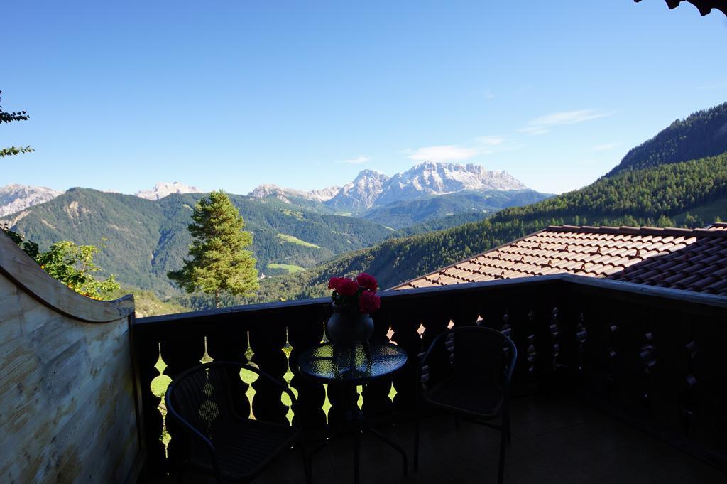 Chalet Frapes Sankt Martin im Turm Buitenkant foto
