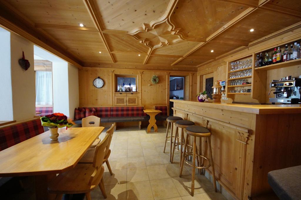 Chalet Frapes Sankt Martin im Turm Buitenkant foto