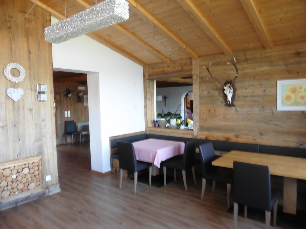 Chalet Frapes Sankt Martin im Turm Buitenkant foto