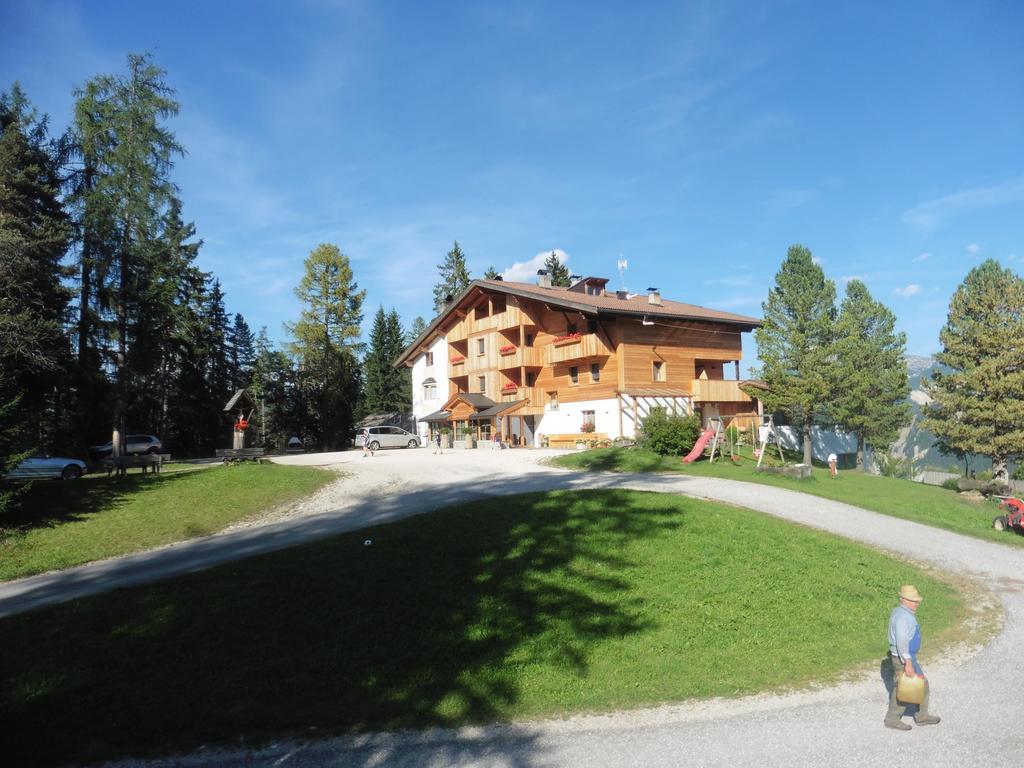 Chalet Frapes Sankt Martin im Turm Buitenkant foto