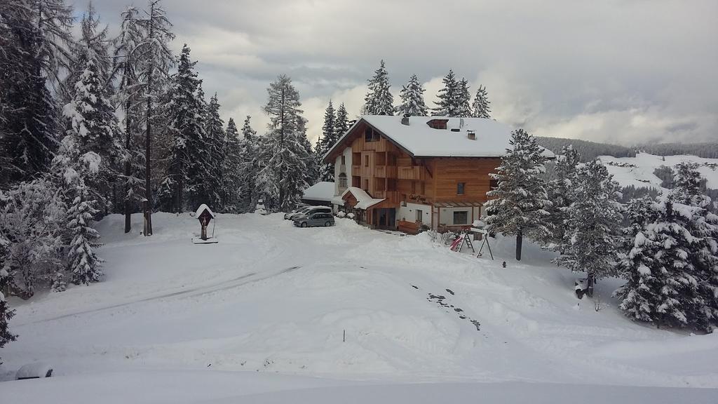 Chalet Frapes Sankt Martin im Turm Buitenkant foto