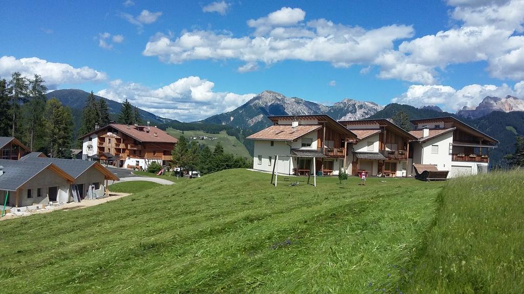 Chalet Frapes Sankt Martin im Turm Buitenkant foto